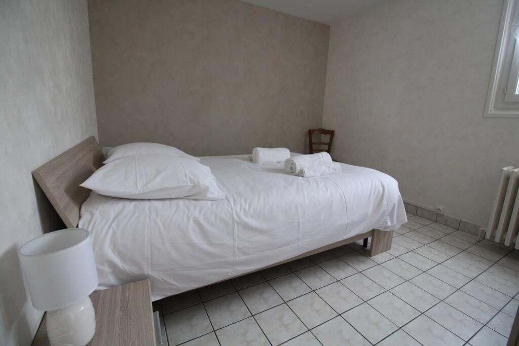 Ferienwohnung Joli T3 Renove / Wifi / Grand Parking La Couronne  Exterior foto